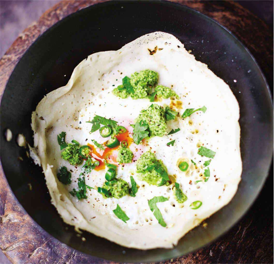 EGG HOPPERS WITH CORIANDER COCONUT CHUTNEY IngRecipe