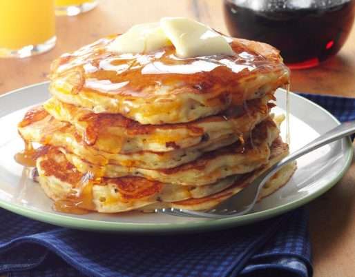 How to Make Pancakes with Cheddar Cheese